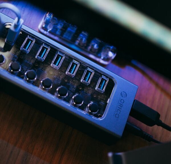 Advanced IT Hub 1412223590 Performance